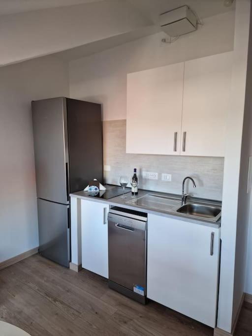 Fil-Rouge - Elegante E Tranquilla Vista In Centro Lägenhet Turin Exteriör bild